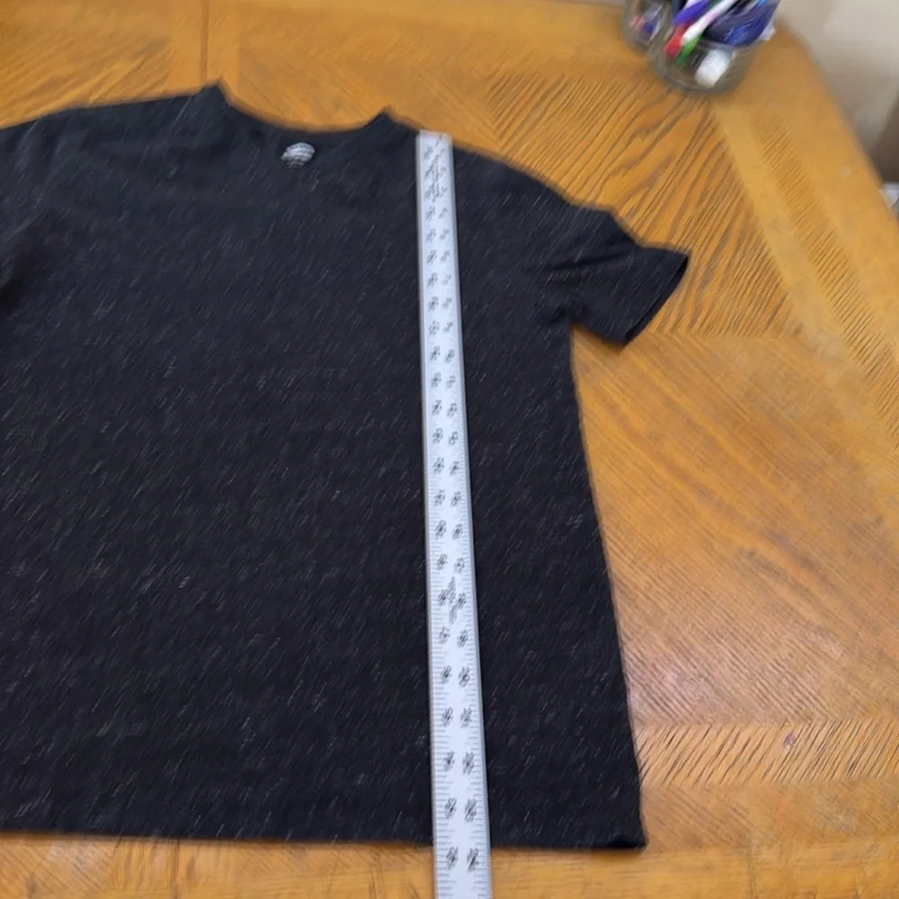 Old Navy short sleeve v neck